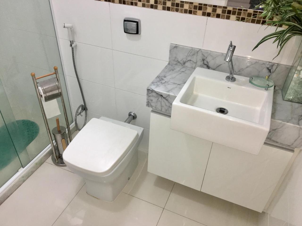 Apartamento Na Praia Do Forte 카보프리우 외부 사진